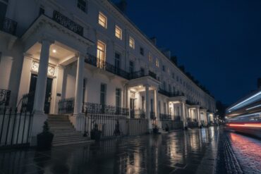 Freehold Purchase Solicitors: A Definitive Guide to Securing Your Property Rights in 2026