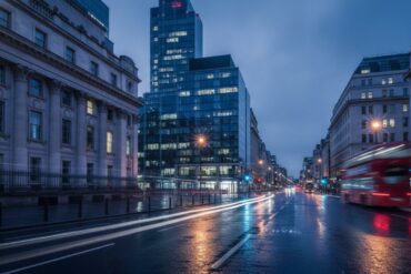 Commercial Conveyancing Solicitors London: A Strategic Guide to UK Property Transactions 2026